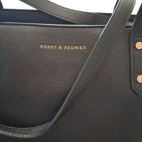 EUC Poppy & Peonies Go Getter Tote in Black Travel Bag Large Zip Top - Picture 4 of 7